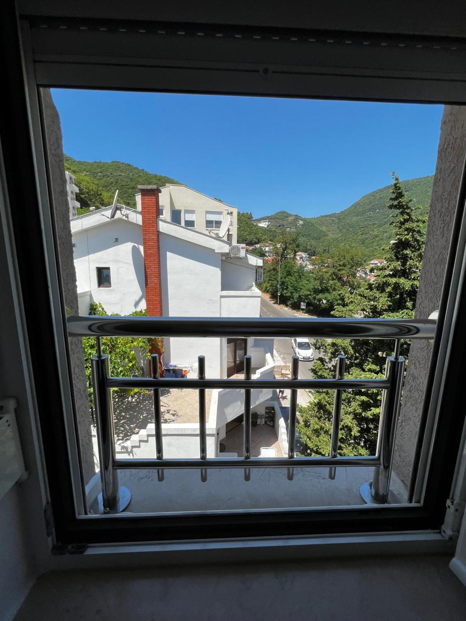 Mrvaljevic Budva